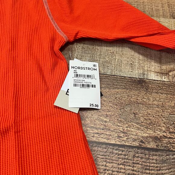 BP NEW Women's Orange Fiesta Cropped Knit Long Sleeve Henley Sz XS Oversize Fall - Picture 5 of 5
